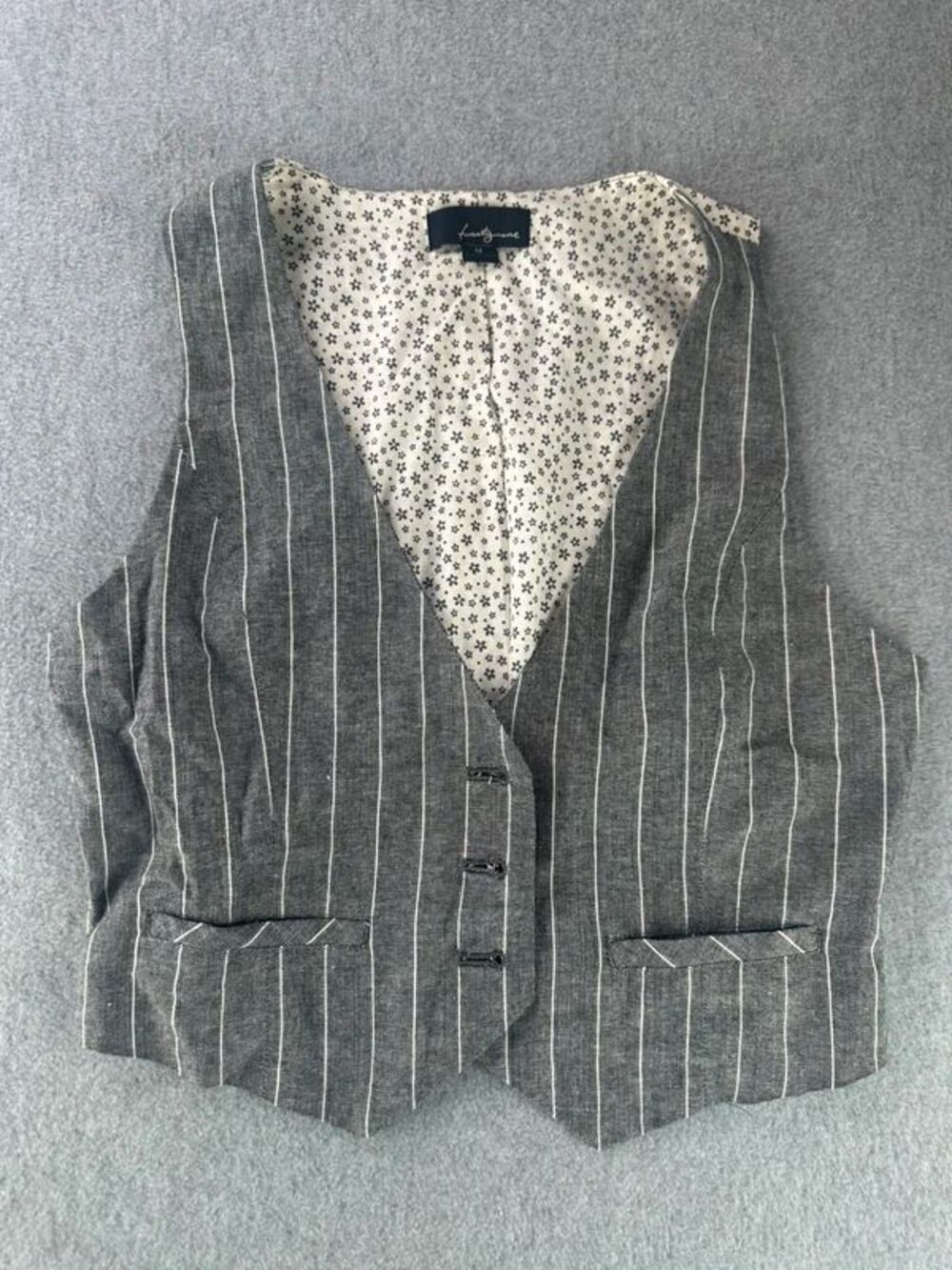 Vintage Y2K Twenty One Forever 21 Pinstripe Floral Back Vest Size Medium